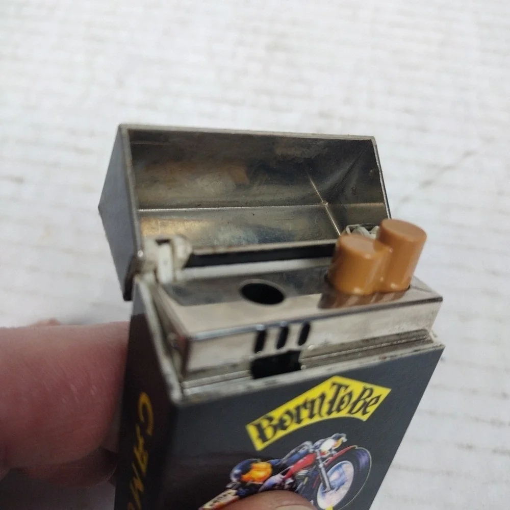 VTG CAMEL Y2K Motorcycle Joe 90's Born to be Smooth Black Flip-Top Lighter